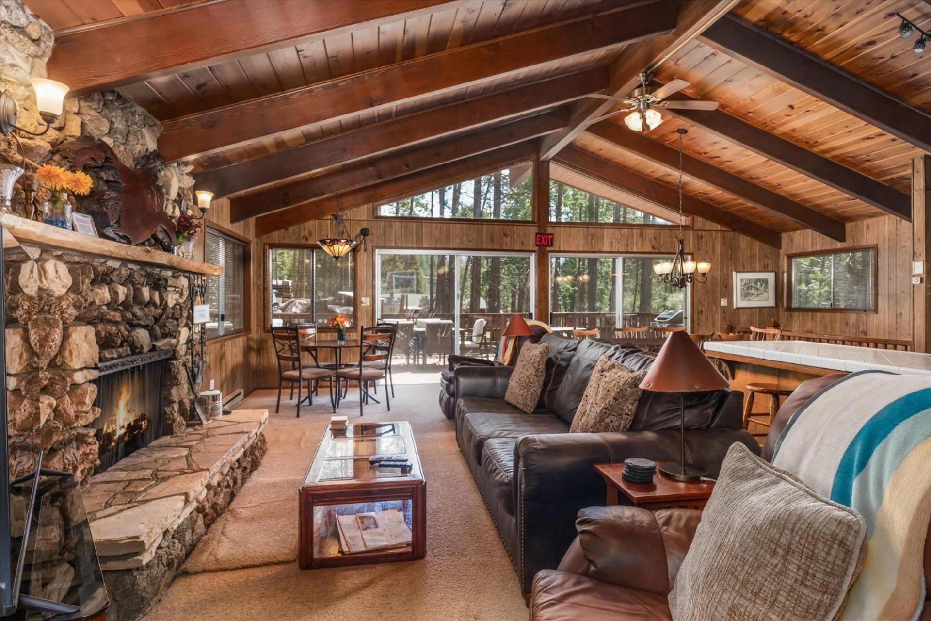 Papa Bear Cabin North Wawona Εξωτερικό φωτογραφία